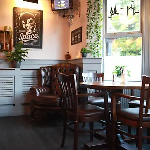 rowton-court-hotel.hotelsin-chester.com/